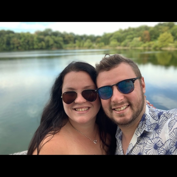 Meet your Posher, Briana - Picture 1 of 1